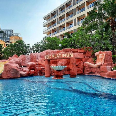 Nova Platinum Hotel Pattaya Buitenkant foto