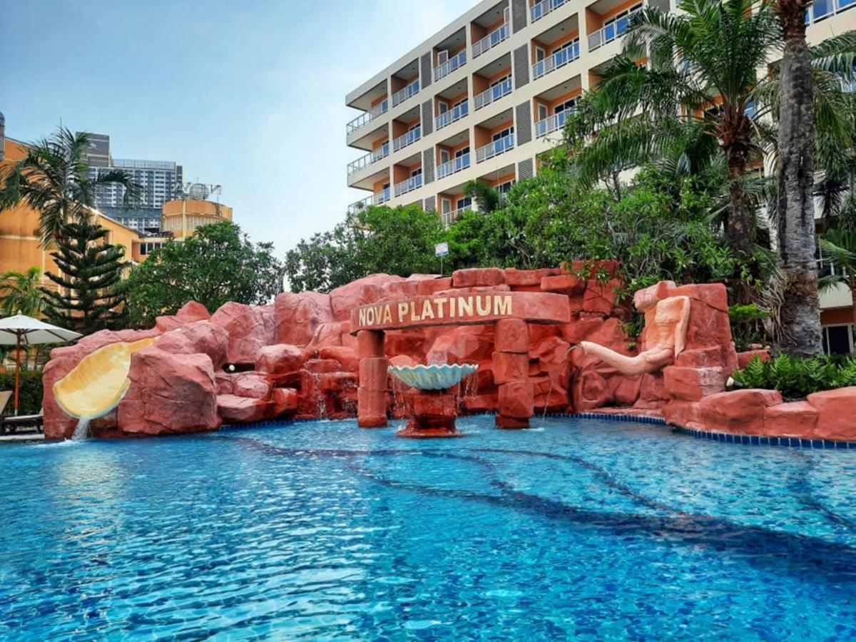 Nova Platinum Hotel Pattaya Buitenkant foto